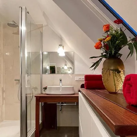 - Freistehendes Fuer 2-6 Personen Ferienhaus *